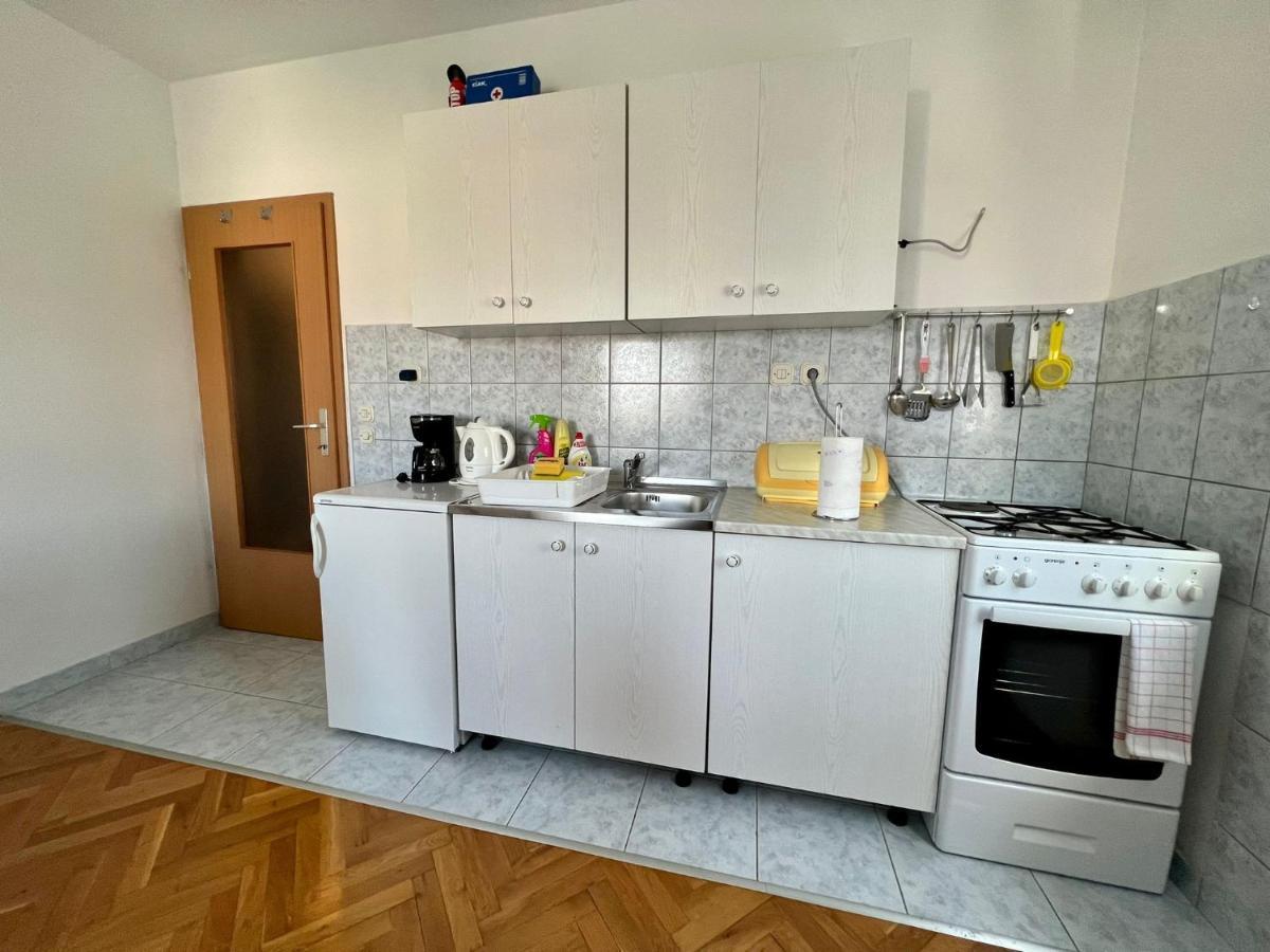 Apartment Troisa Kaštela Buitenkant foto