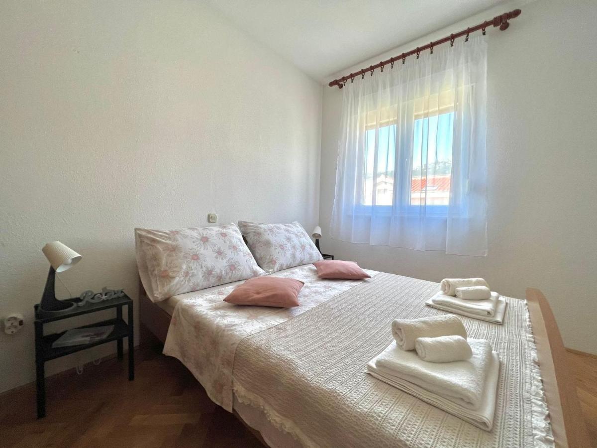 Apartment Troisa Kaštela Buitenkant foto